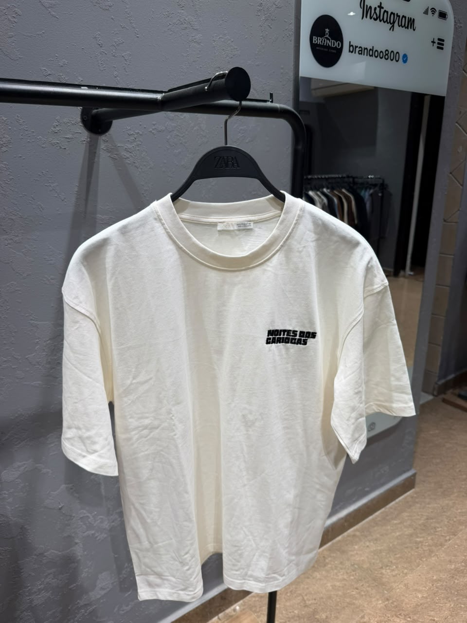 ZARA Noites das Crianças Graphic T-Shirt – Off White