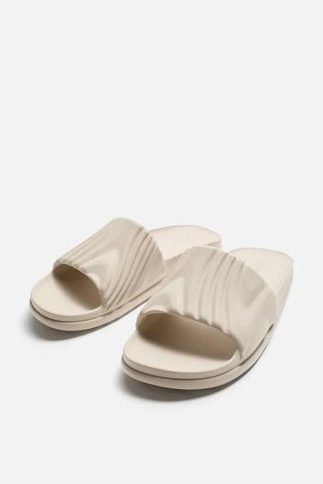 ZARA _ SLIPPER
