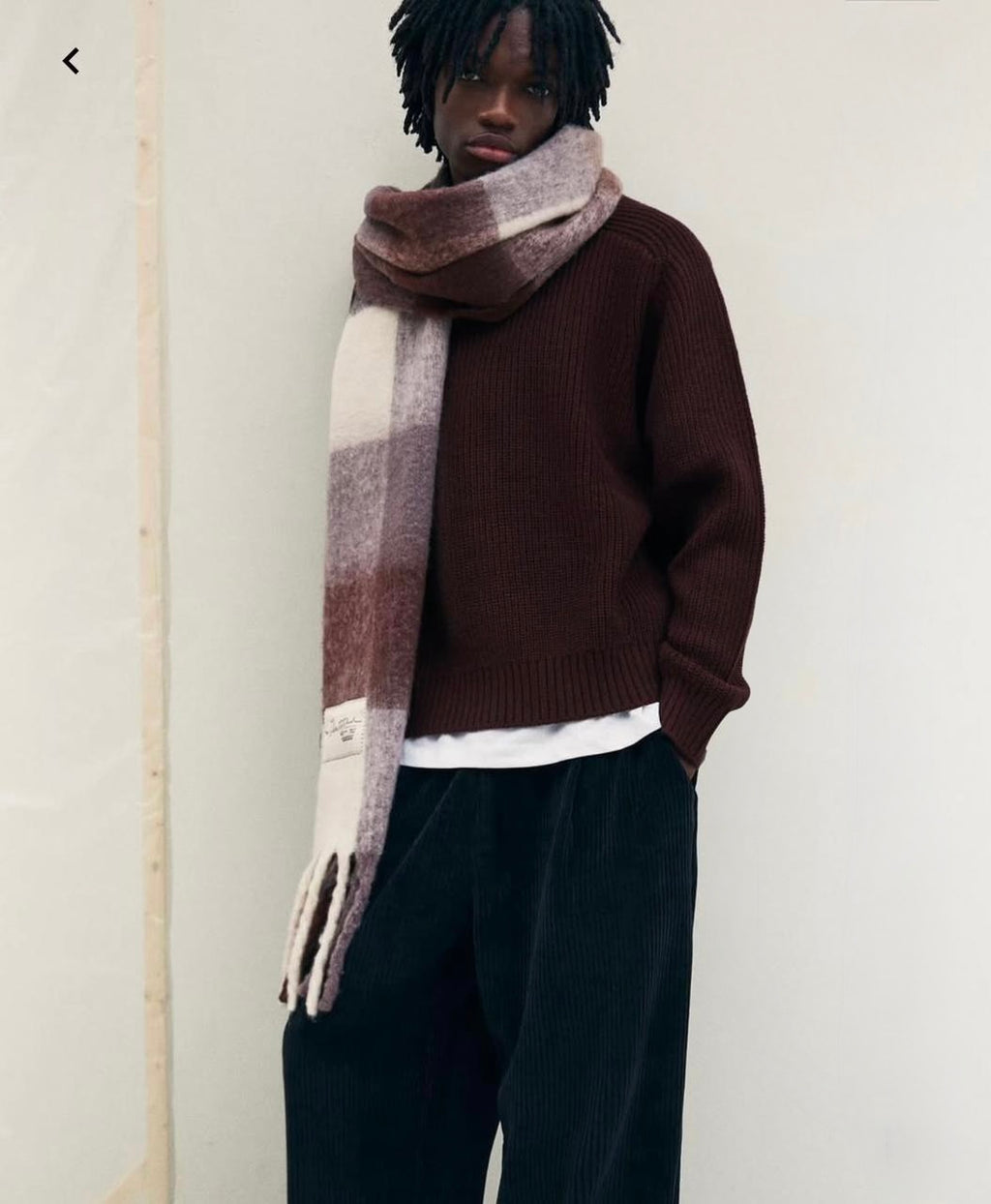 ZARA - KNITTED SWEATER