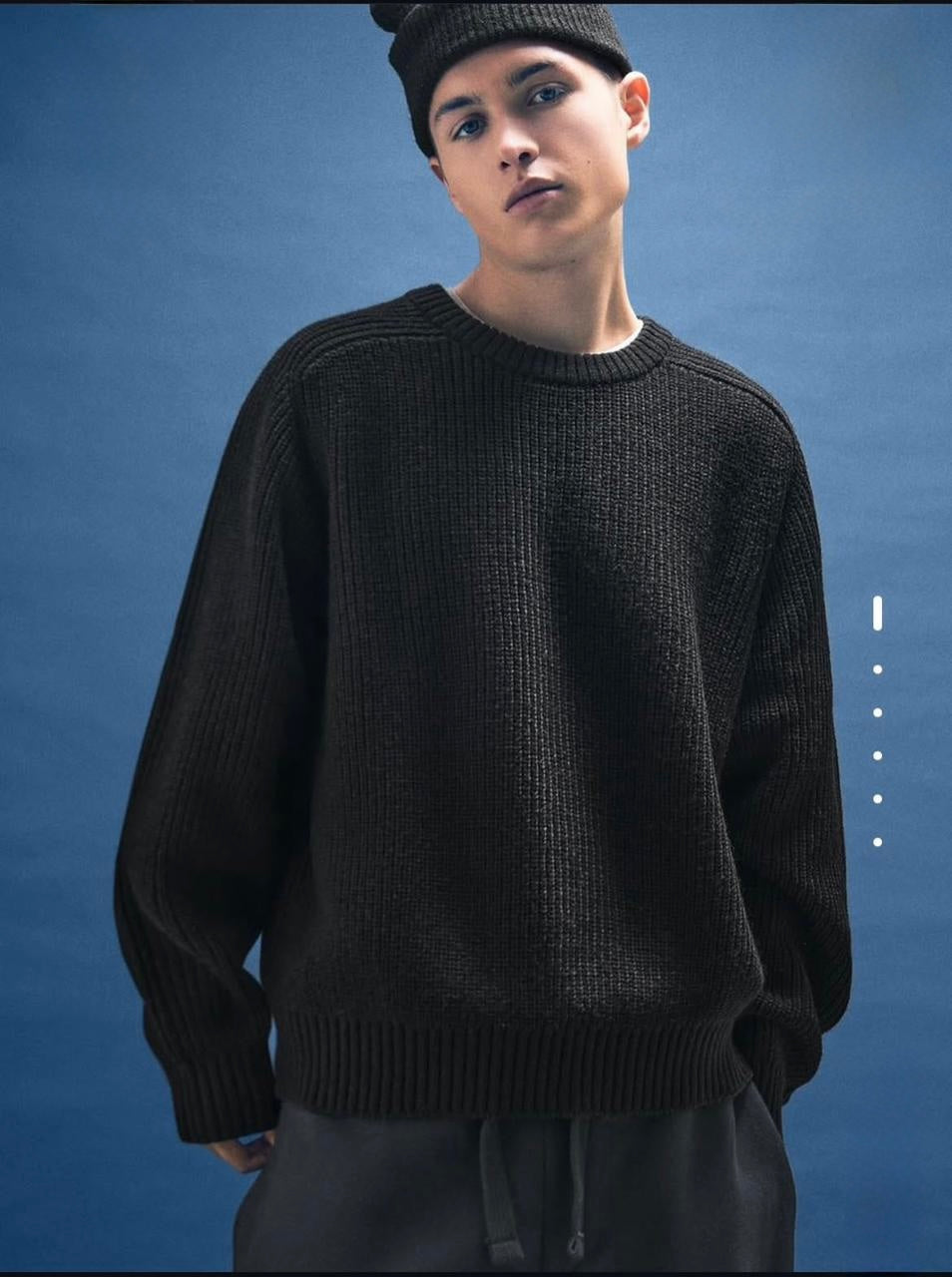 Bershka- KNITTED SWEATER