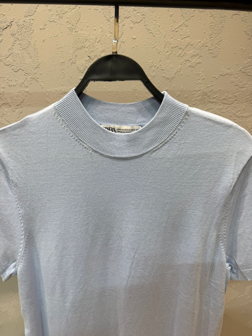 Zara Round Slim Fit Shirt