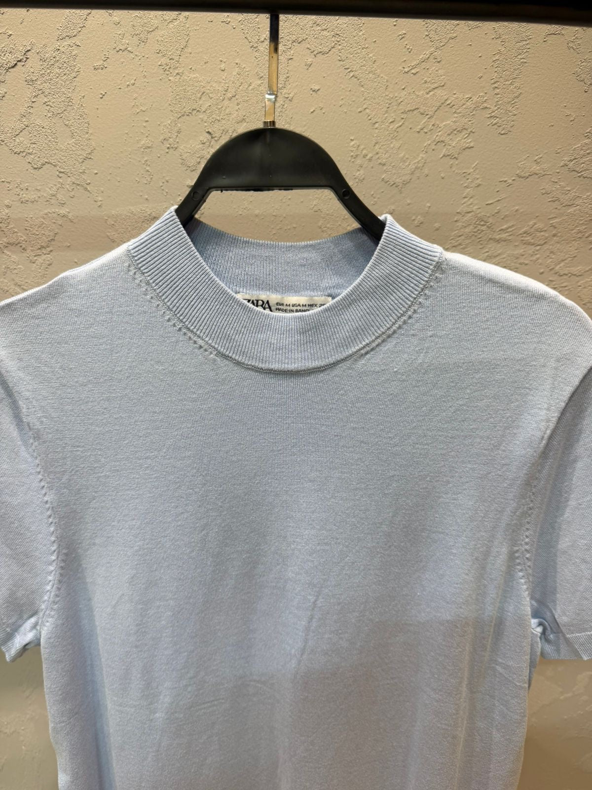 Zara Round Slim Fit Shirt